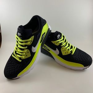 Nike air max volt used